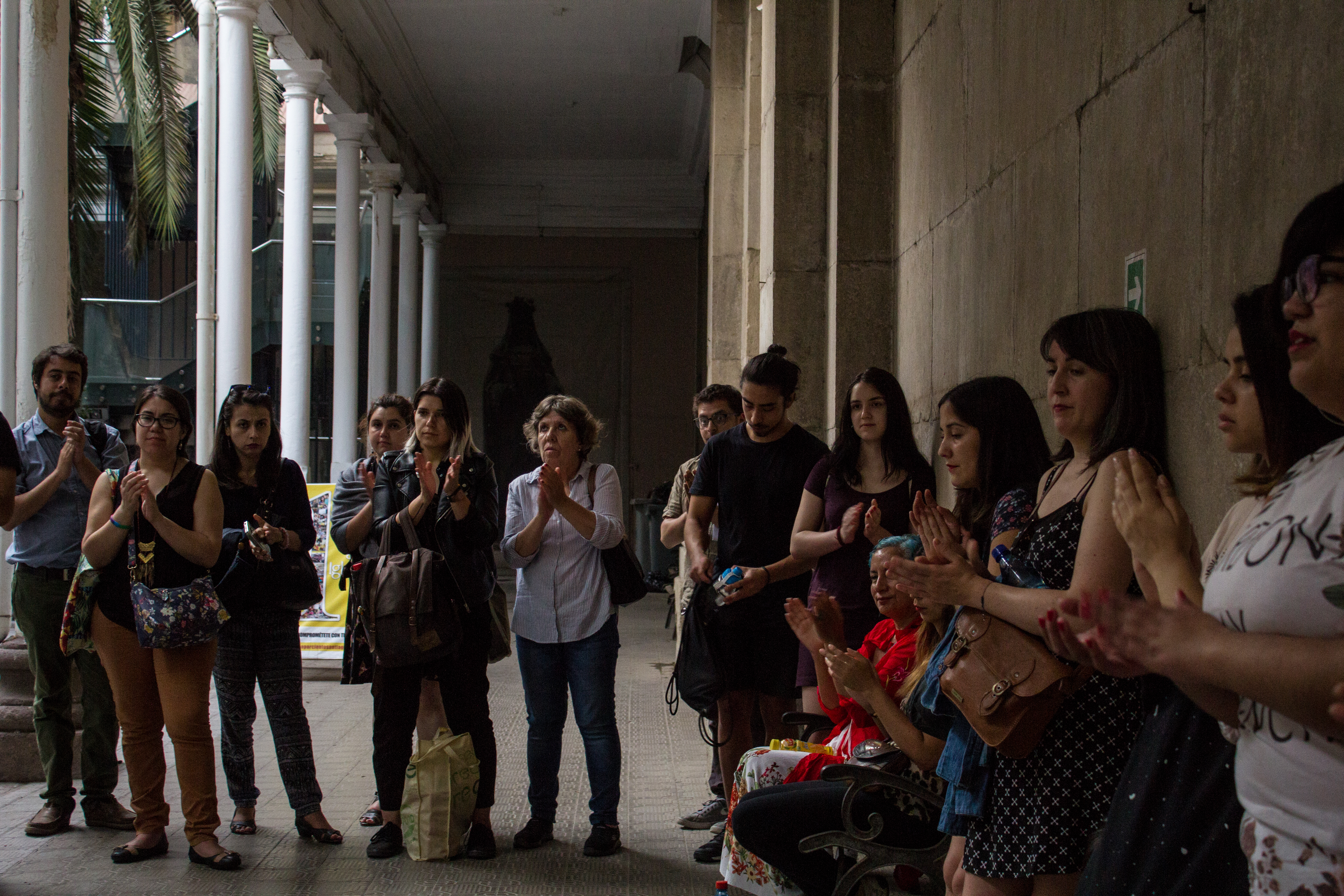 Imagen de Ruta de las memorias de las mujeres recorrió Santiago