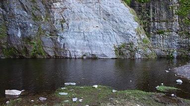 Raja de Manquehua - Poza azul