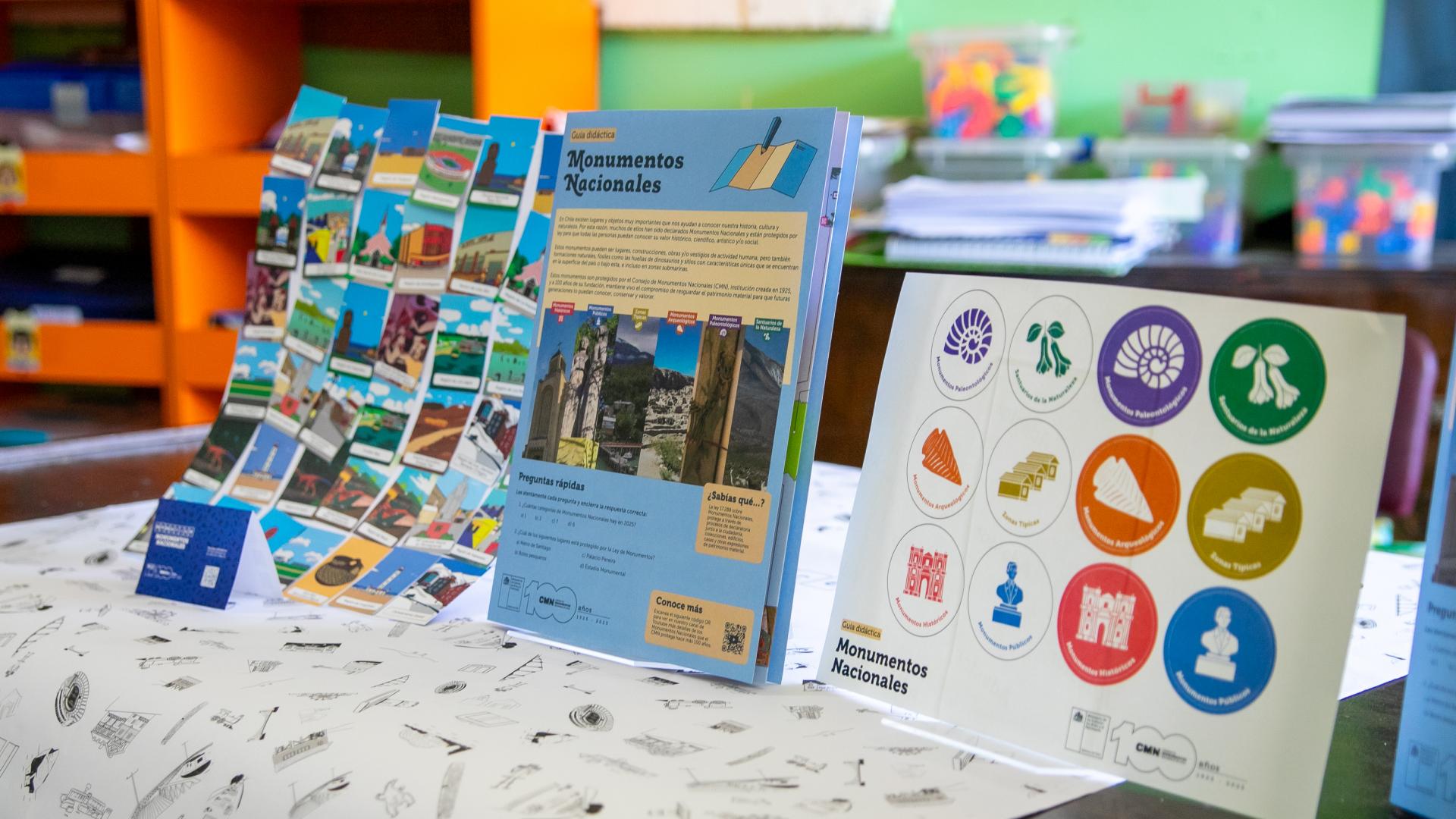 Material educativo centenario