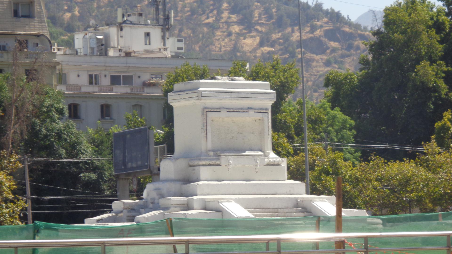 Imagen trabajos plinto Baquedano