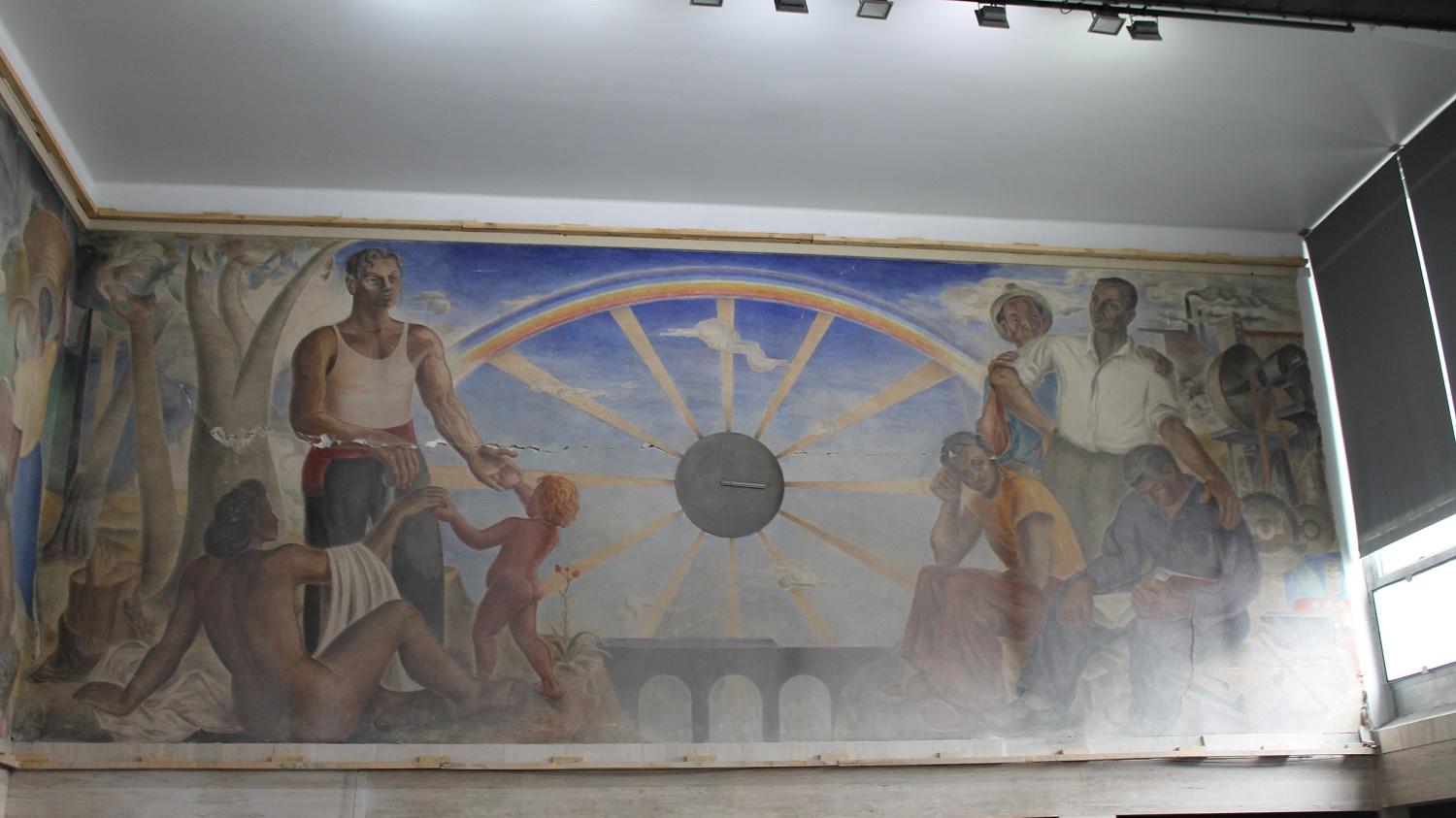 Imagen del monumento Mural "Historia de Concepción" de Gregorio de la Fuente