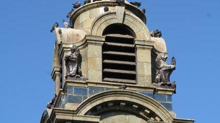 Imagen del monumento Torre-Reloj de la plaza Colón de la ciudad de Antofagasta