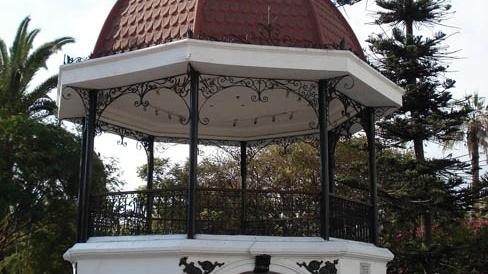 Imagen del monumento Kiosco de retreta, ubicado en la Plaza Colón