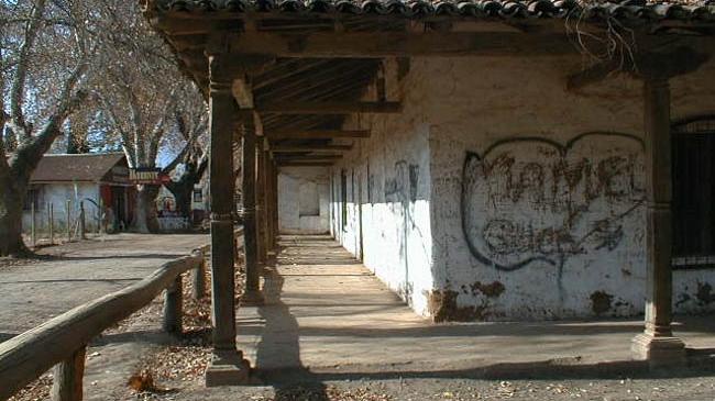 Imagen del monumento Casa esquina del ex fundo Rangue