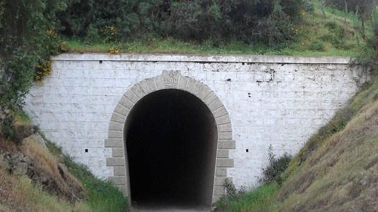 Imagen del monumento Túnel Curvo