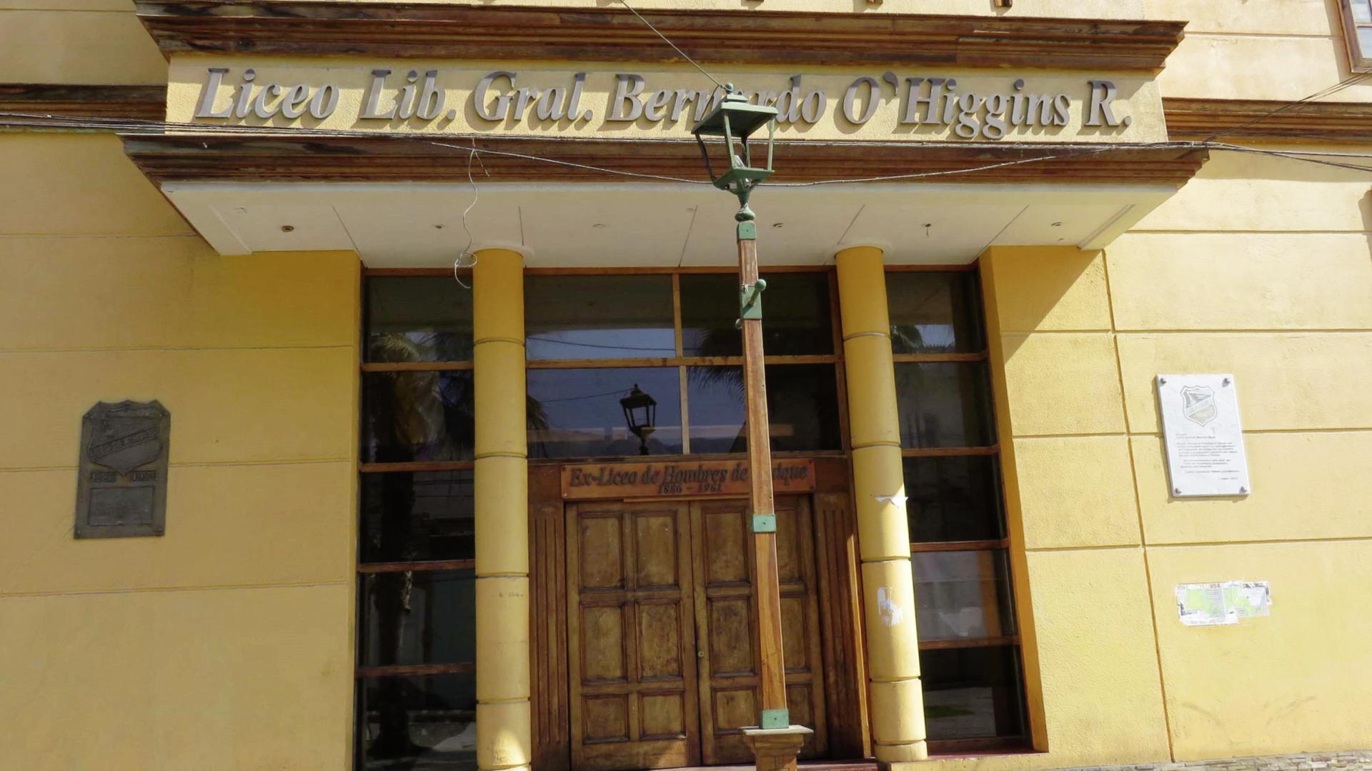 Imagen del monumento Placa Liceo De Hombres 1886-1981