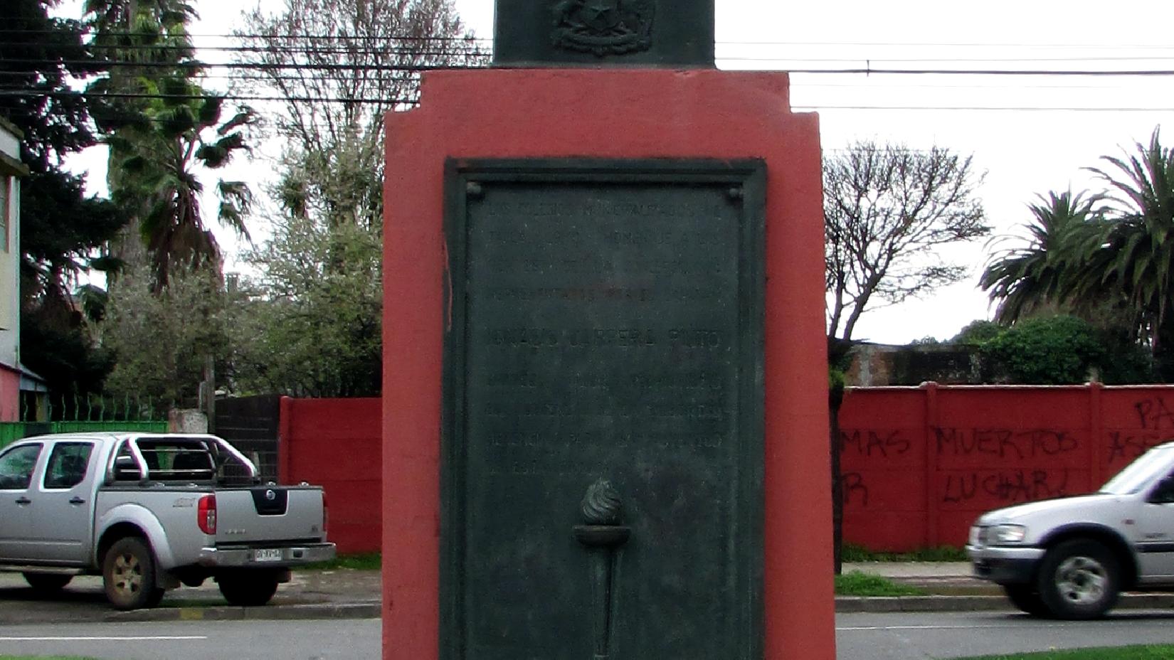 Imagen del monumento Ignacio Carrera Pinto