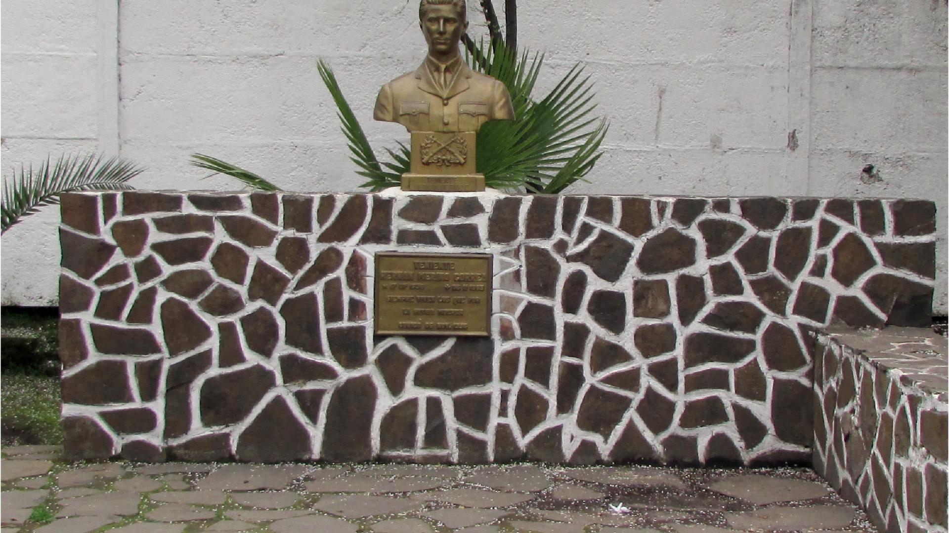 Imagen del monumento Hernán Merino Correa