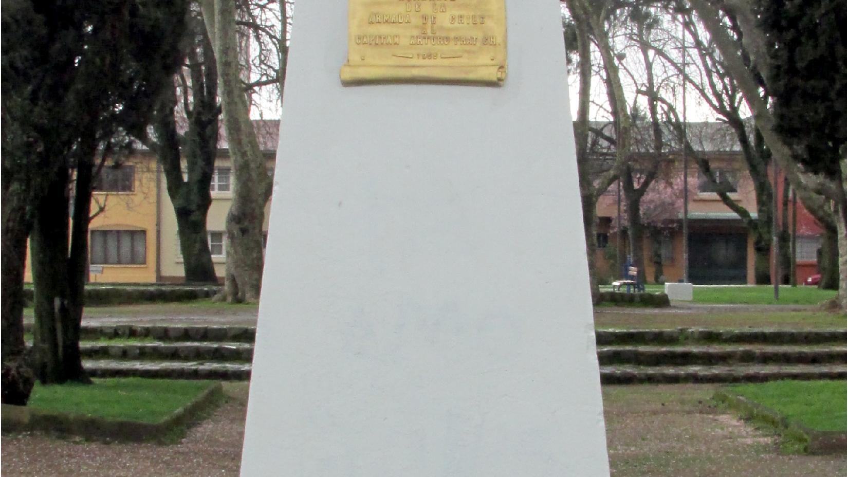 Imagen del monumento Capitán Arturo Prat Ch.