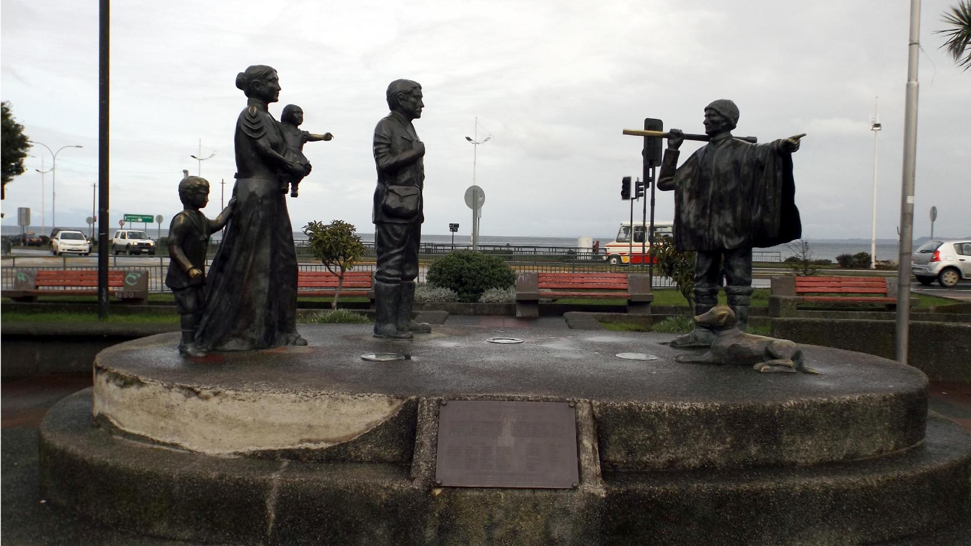 Imagen del monumento A Los Inmigrantes Alemanes