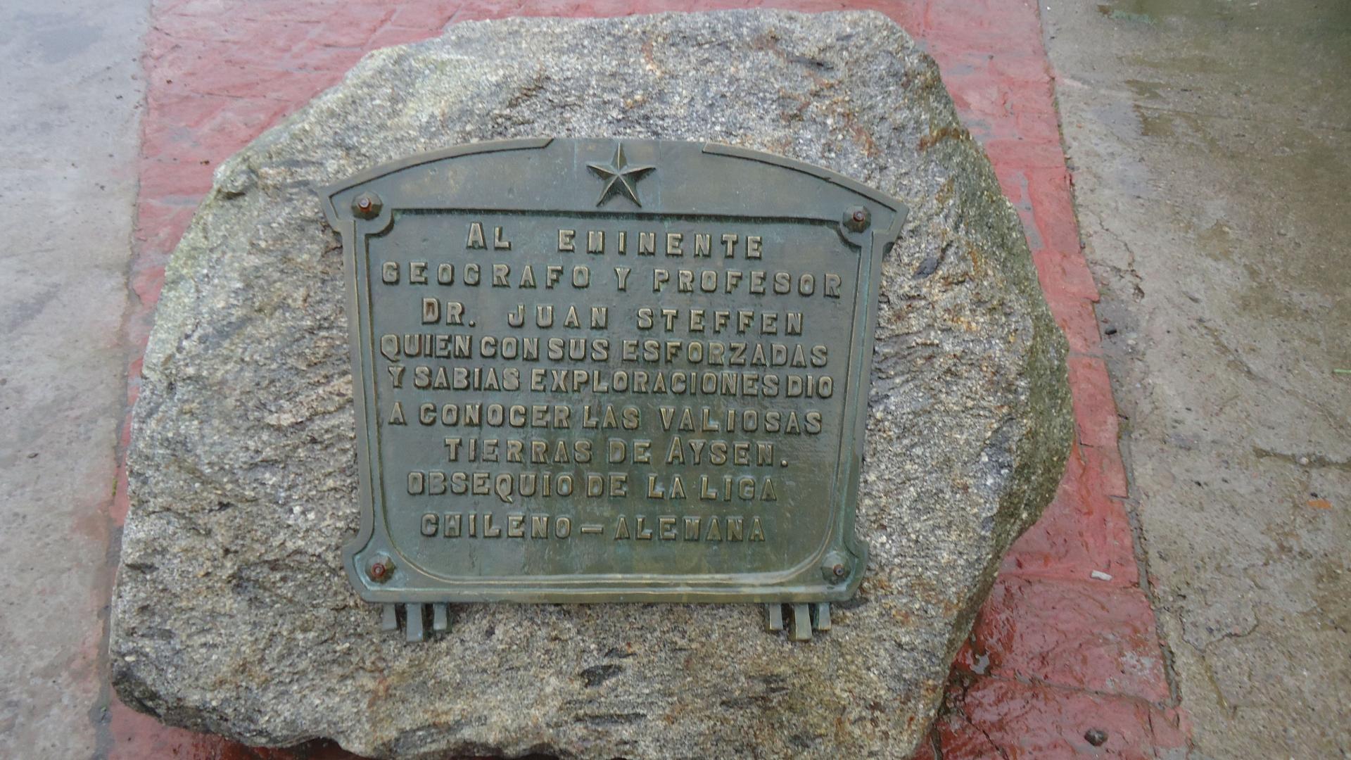 Imagen del monumento Juan Steffen