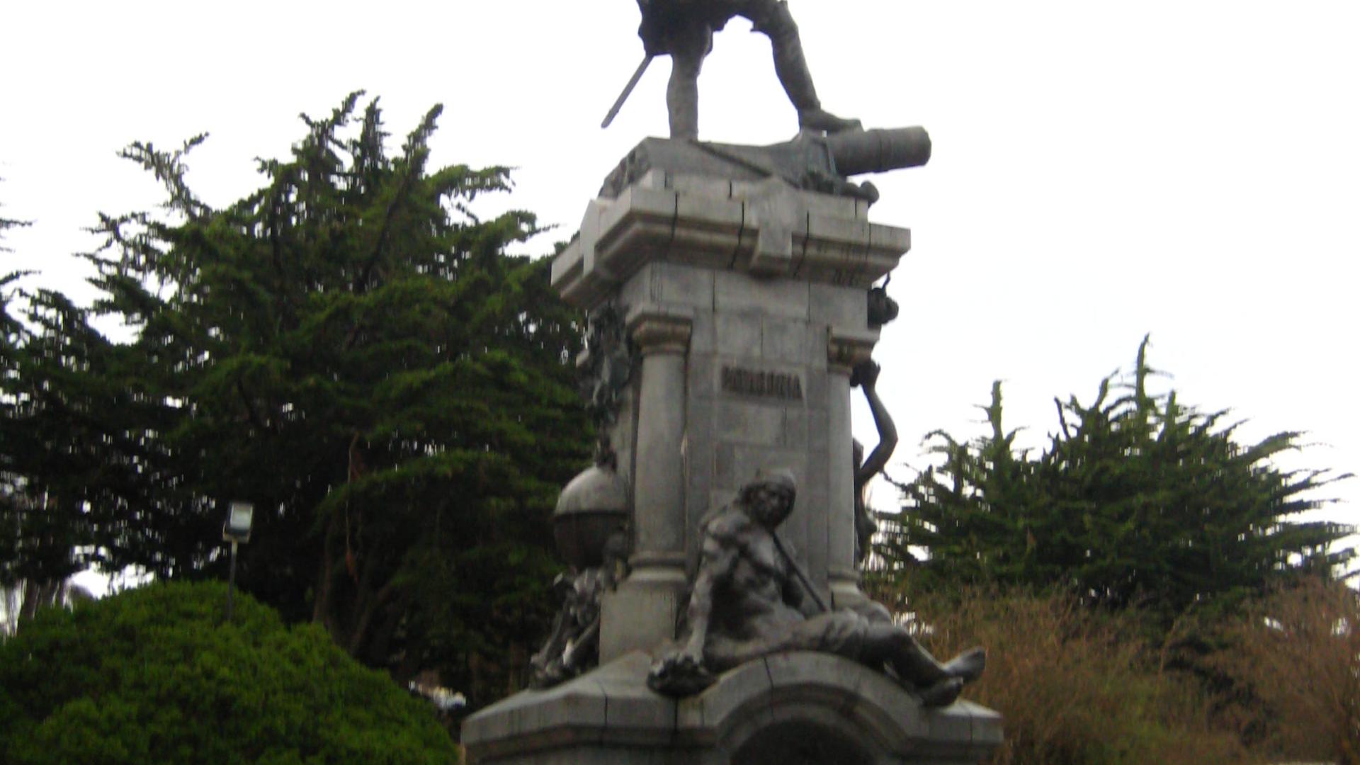 Imagen del monumento Hernando De MagalLanes