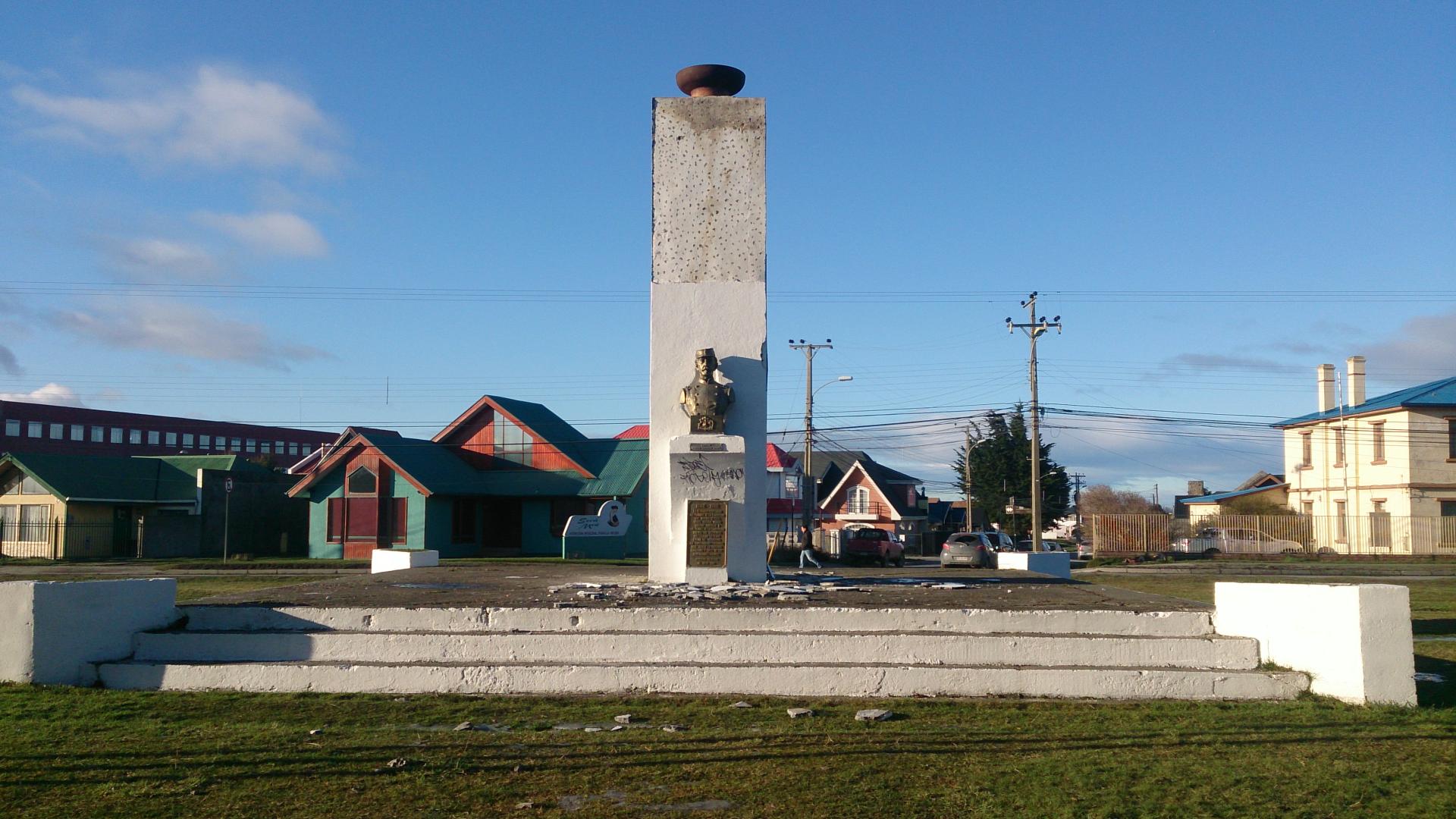 Imagen del monumento Capitán Ignacio Carrera Pinto Y La LLama De La Libertad