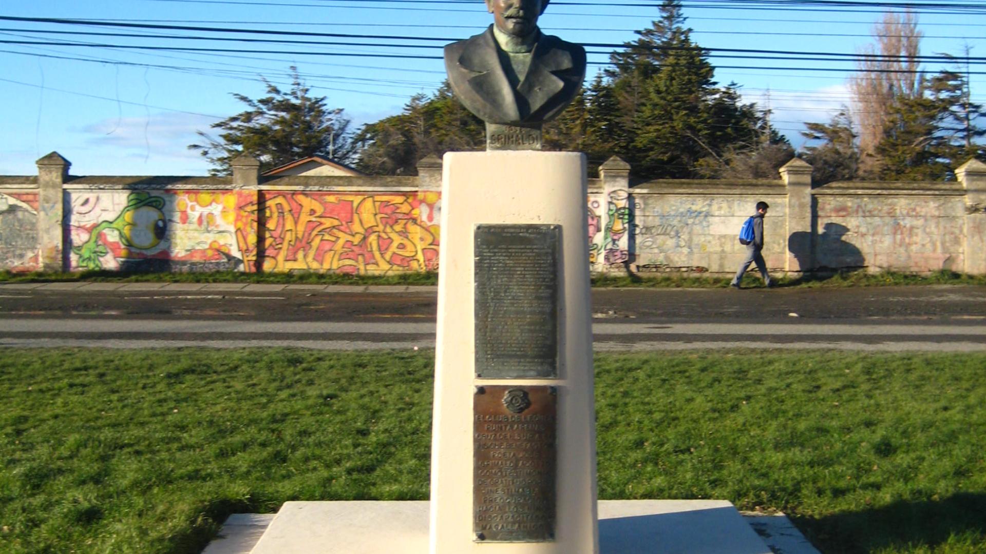 Imagen del monumento José Grimaldi Acotto