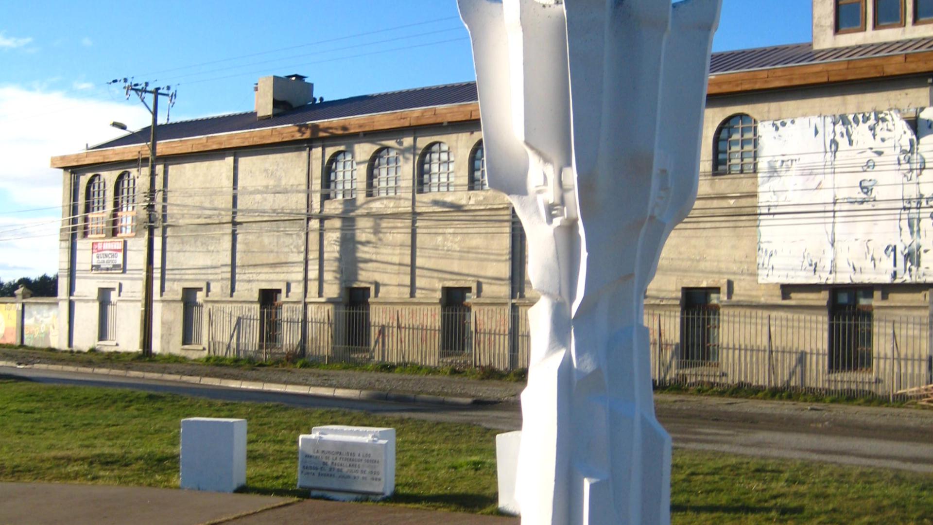 Imagen del monumento Mártires De La FeDeración Obrera De MagalLanes