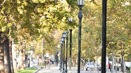Imagen del monumento Parque Forestal y entorno que señala