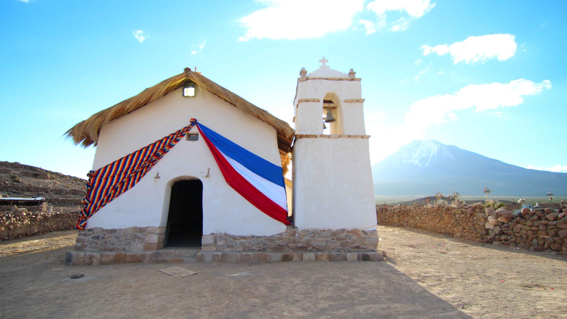 Imagen del monumento Iglesia Virgen del Carmen de Tacora