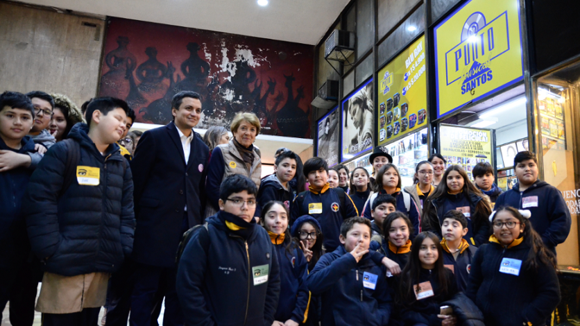 Imagen de Ministra de las Culturas anuncia estudio para futura restauración de murales de Nemesio Antúnez