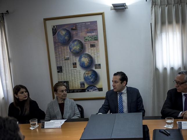 Imagen de Chile entrega a Bolivia 42 piezas paleontológicas incautadas en paso fronterizo