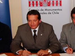 Imagen de Consejo de Monumentos Nacionales, Municipalidad y  Barrick firman convenio para reconstruir Vichuquén