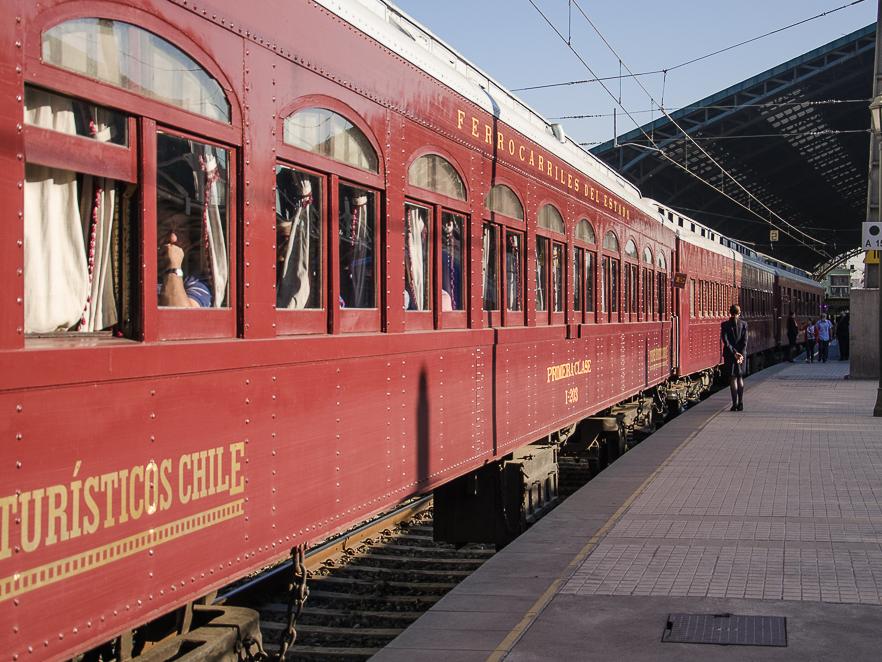 Imagen de Ganadores del concurso Cuida Tu Amor de Verano son parte del Tren del Recuerdo