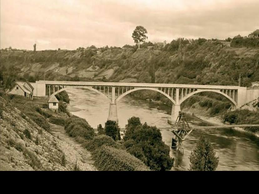 Imagen de Aprueban declaratoria de Monumento Histórico de Puentes Ferroviarios en Los Ríos