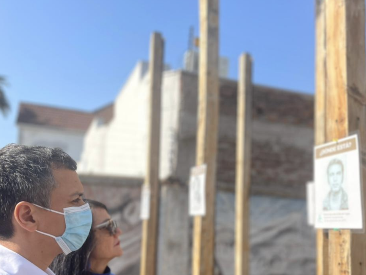 Imagen de CMN y Fundación 1367 instalan placa identificatoria como Sitio de Memoria en recinto de José Domingo Cañas, ex Cuartel Ollagüe de la DINA