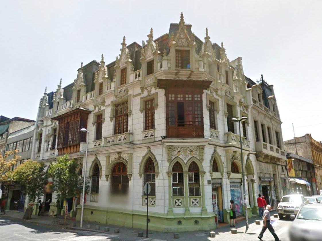 Imagen de Aprueban declaratoria en Casonas en Barrio Dieciocho