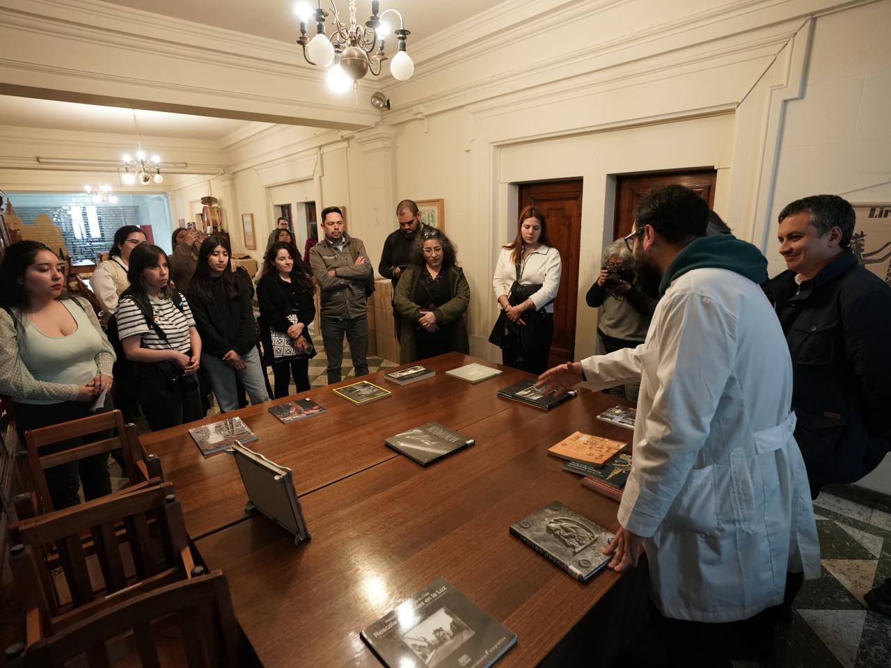 Imagen de Taller realizado por el CMN capacitó sobre el registro fotográfico en edificios patrimoniales