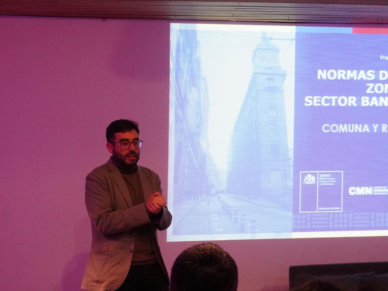 Imagen de CMN entrega normas de intervención para la Zona Típica Calle Prat de Valparaíso