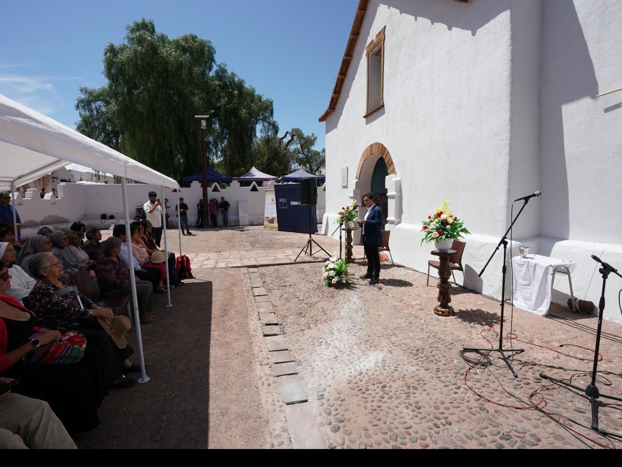 Imagen de Consejo de Monumentos Nacionales inaugura obras que protegerán la estructura de la Iglesia de San Pedro de Atacama