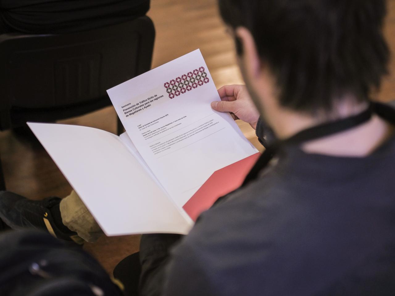 Imagen de Instituciones se reúnen en Punta Arenas para combatir el tráfico ilícito de bienes culturales