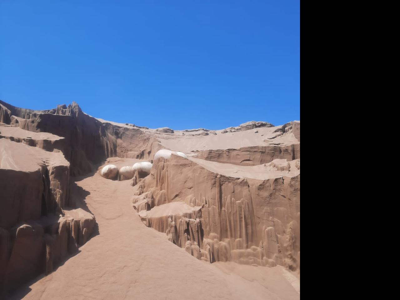 Imagen de CMN por hallazgo de botijas coloniales en Huantajaya: Realmente excepcional y de alta relevancia