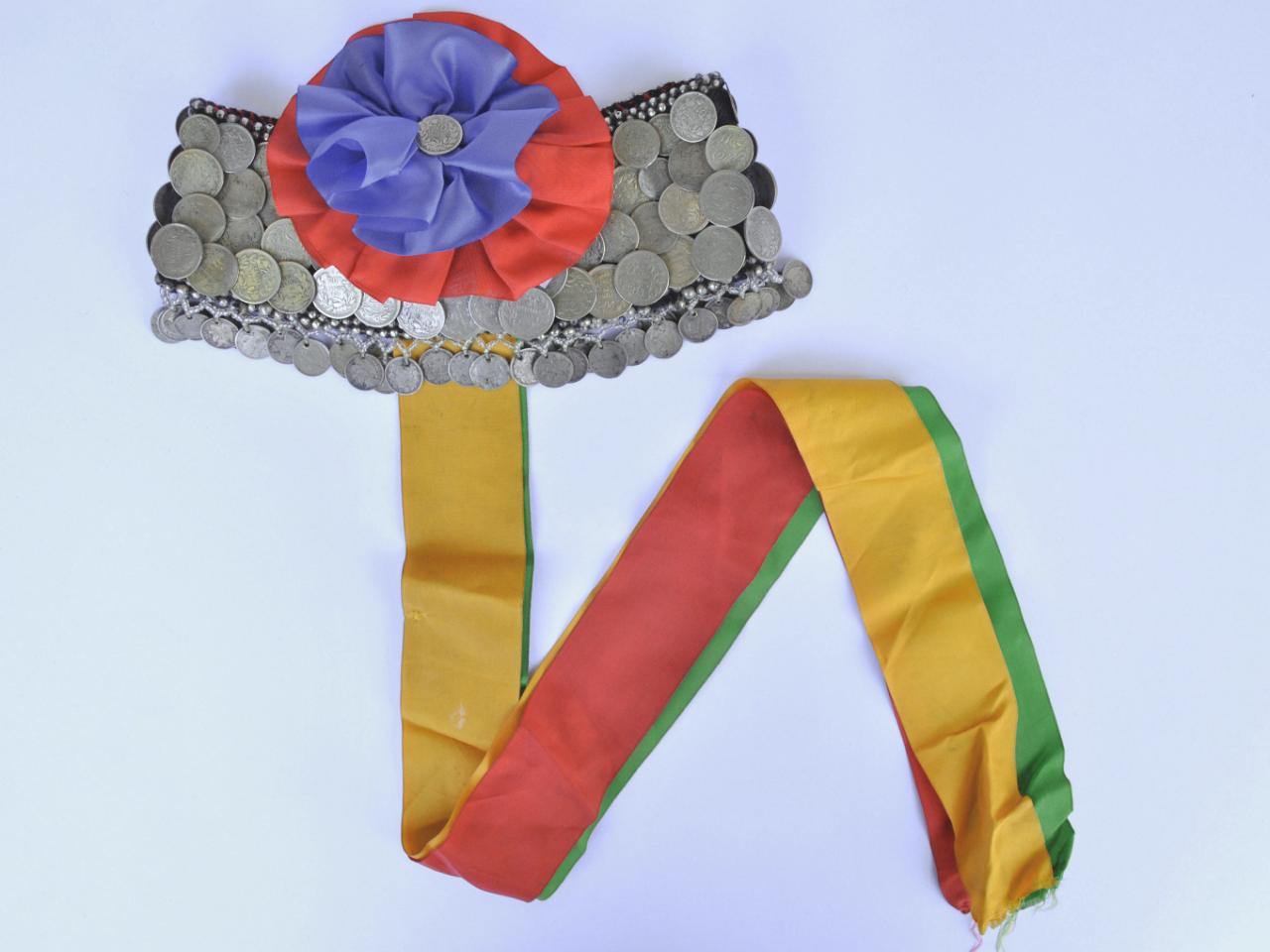 Imagen del monumento Las colecciones de platería y joyería Mapuche, de textiles Mapuche y de cerámica artística de Lota