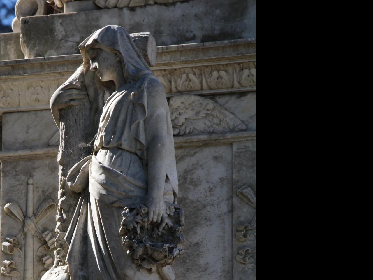Imagen del monumento Mausoleo del General don José María de la Cruz