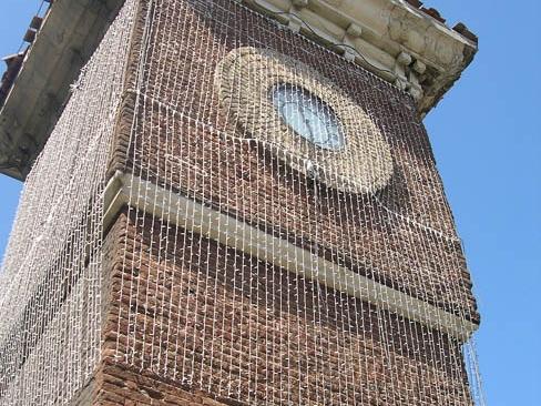 Imagen del monumento Reloj con su torre, ubicado en la Estación Barón de los Ferrcarriles del Estado