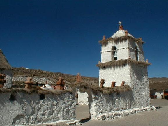 Imagen del monumento Iglesia de Parinacota