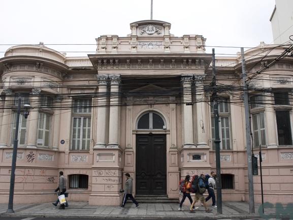 Imagen del monumento Edificio denominado ex Palacio Lyon