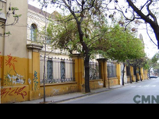 Imagen del monumento Edificio ubicado en Compañía 3150