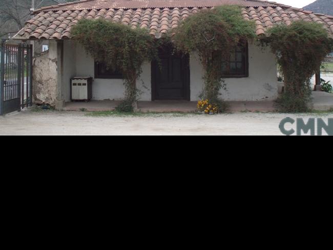 Imagen del monumento Capilla y casa del ex Fundo El Manzano.