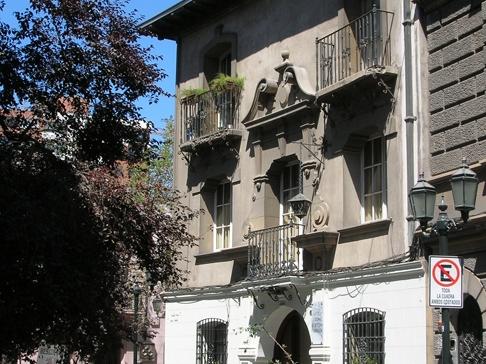 Imagen del monumento Edificio de calle Londres Nº 65 y 67