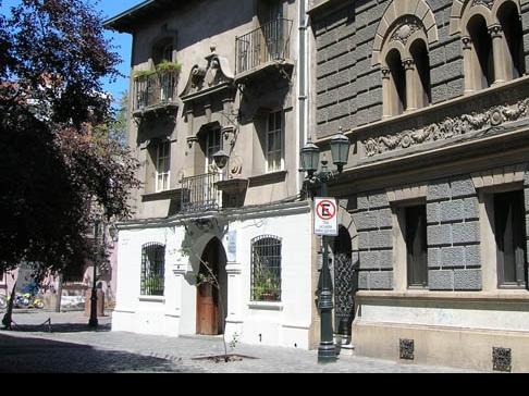 Imagen del monumento Edificio de calle Londres Nº 65 y 67