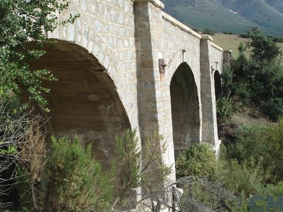Imagen del monumento Puente de Piedra La  Laja