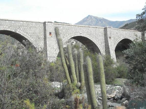 Imagen del monumento Puente de Piedra Quelón o La Recta