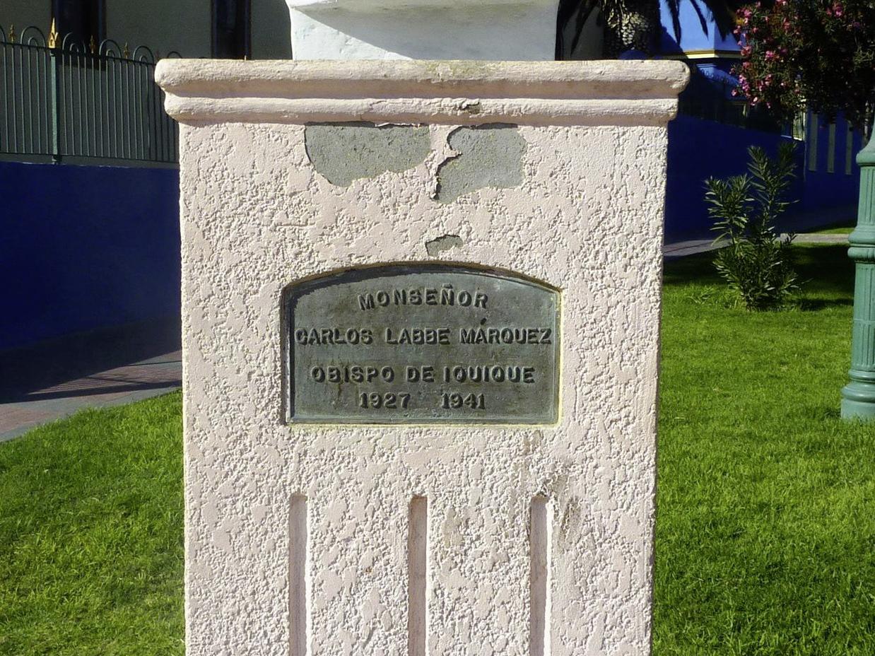 Imagen del monumento Carlos Labbé Márquez