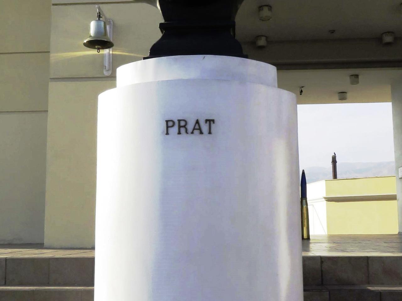 Imagen del monumento Arturo Prat