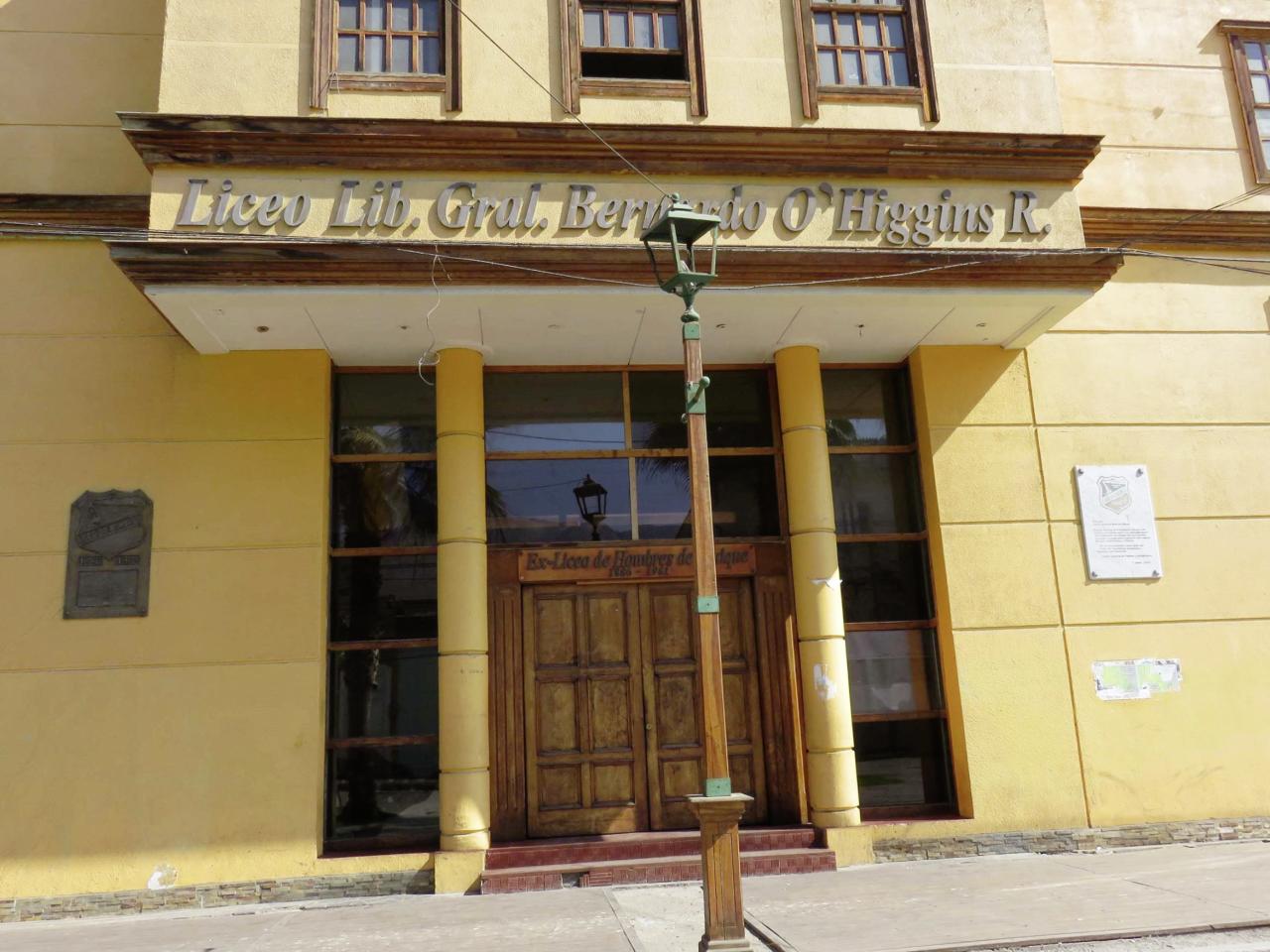 Imagen del monumento Placa Liceo De Hombres 1886-1981