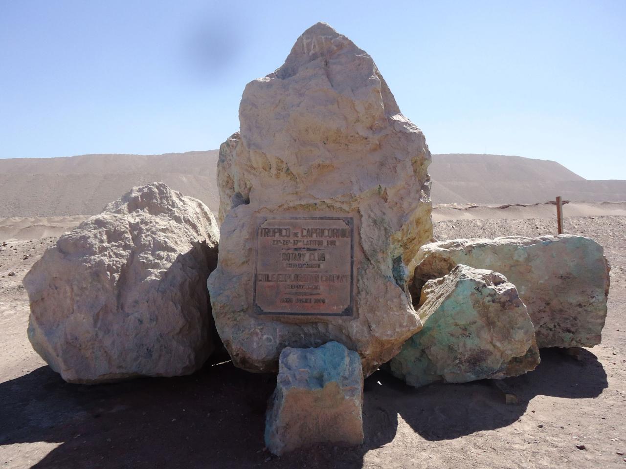 Imagen del monumento Hito Trópico De Capricornio