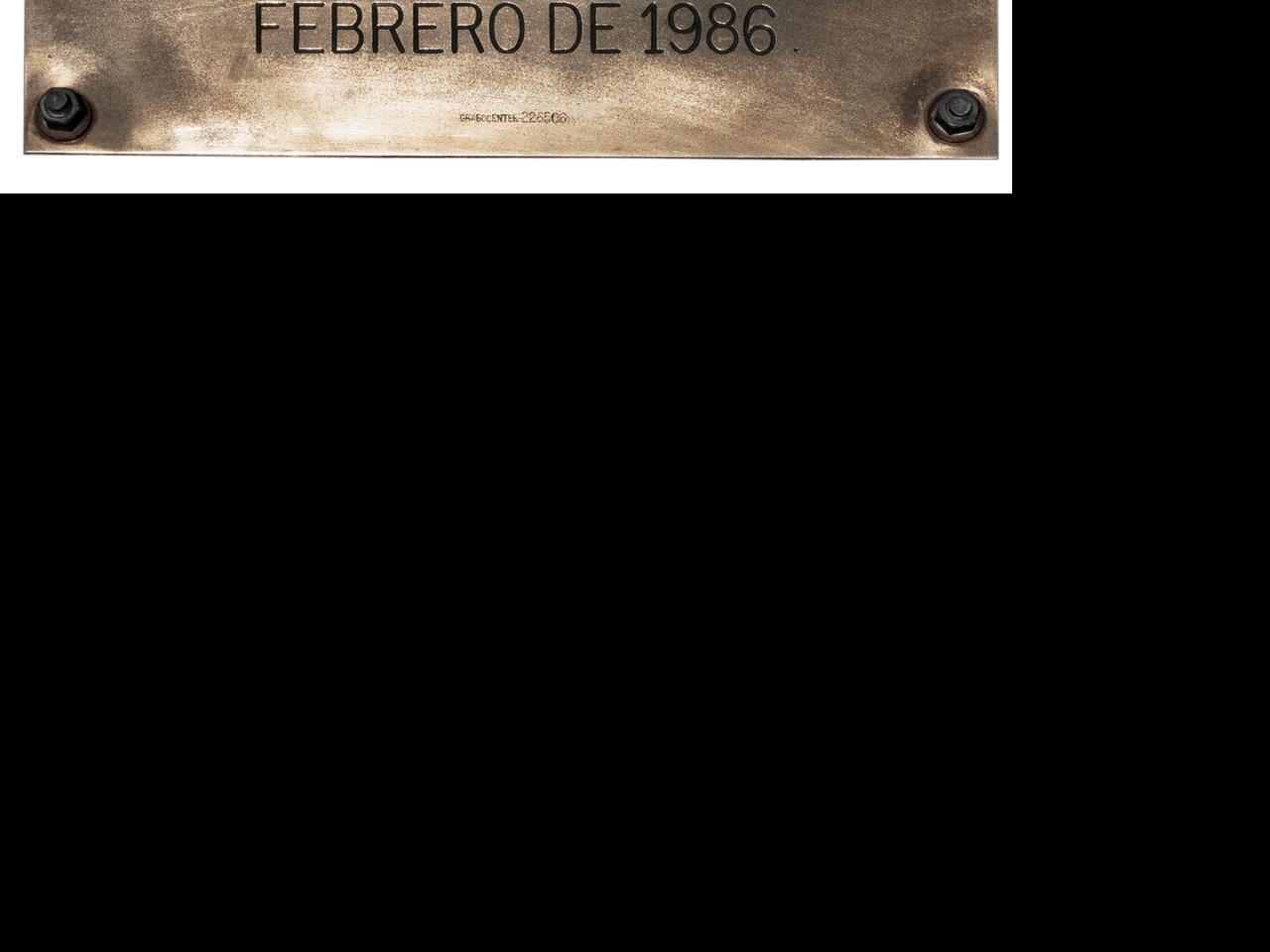 Imagen del monumento Al Bombero