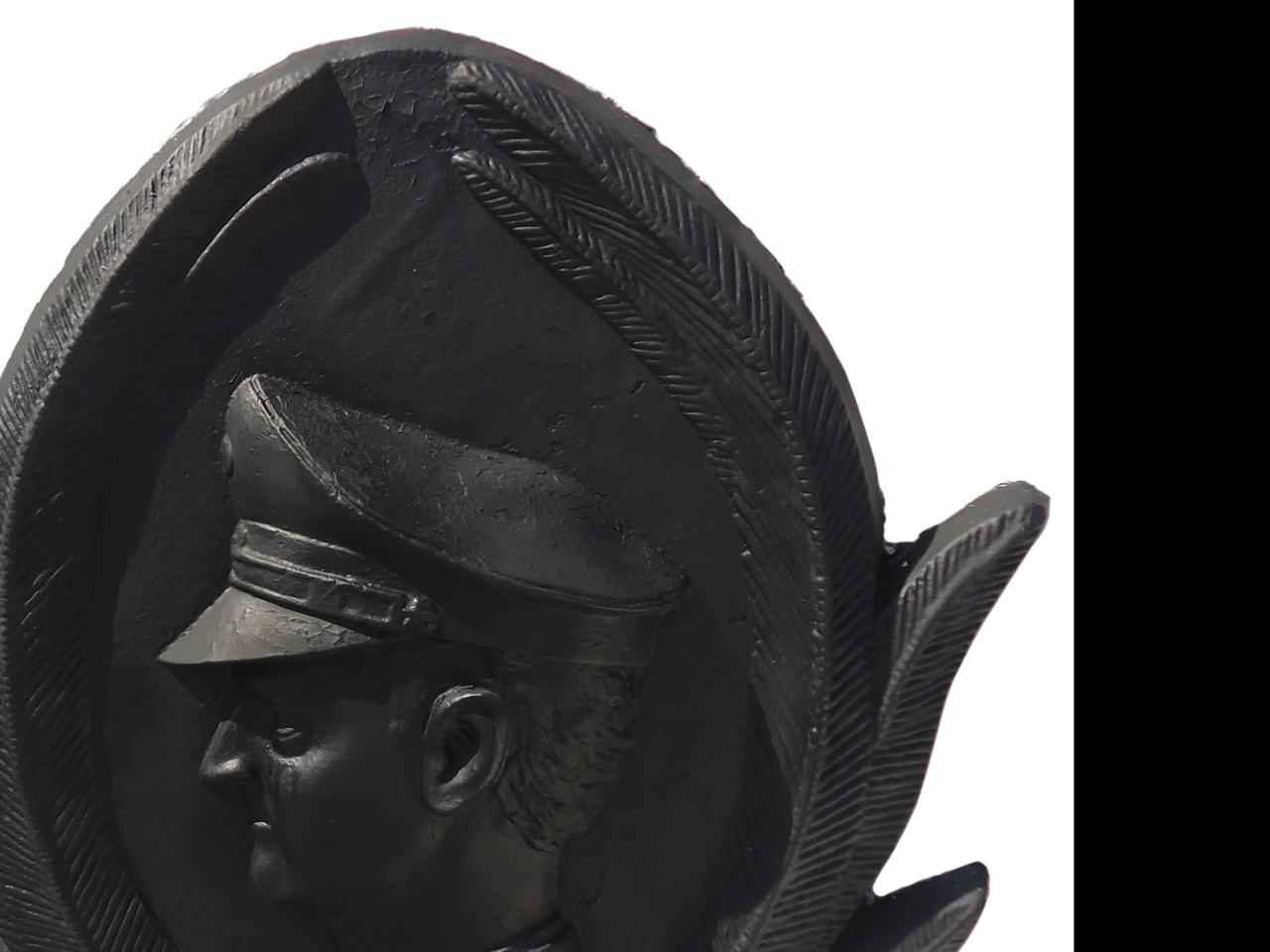 Imagen del monumento Osvaldo Muñoz y Jose Dávila